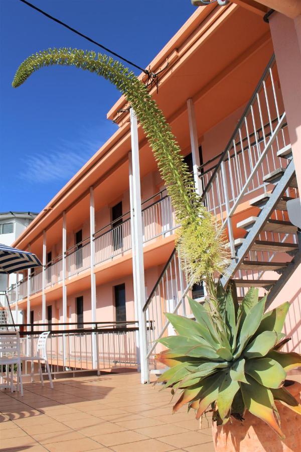 Camden Motor Inn Mermaid Beach Ngoại thất bức ảnh